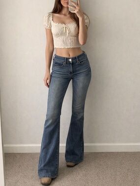 Y2K American Eagle Outfitters Women’s Blue Flare Kickboot stretch Jeans US 6